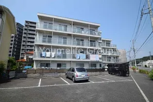 コリーヌマンションの画像