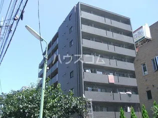 ルーブル上高井戸【6階】の外観