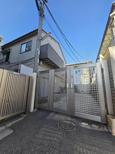 ステート+PLUS【1階】の外観