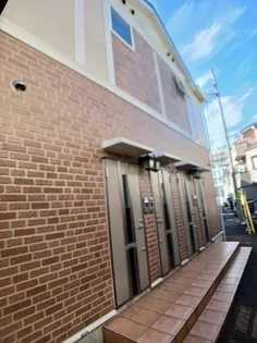 クローバーコート【1階】の外観