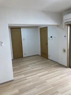 アルカサル御苑の画像