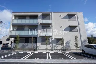 フォレナの画像