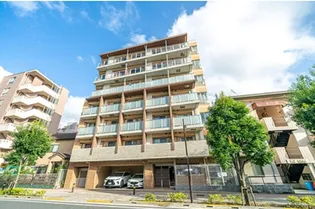 ライオンズクオーレ池袋ソシア【3階】の外観