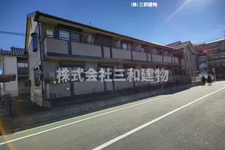 フェアーグラウンド【2階】の外観
