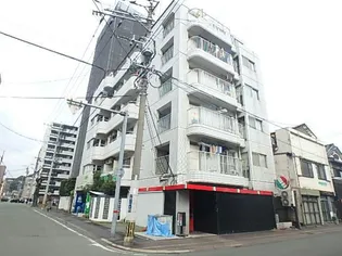 クイーンズビル【6階】の外観