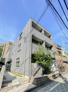 神宮前 泉ハイツ【3階】の外観