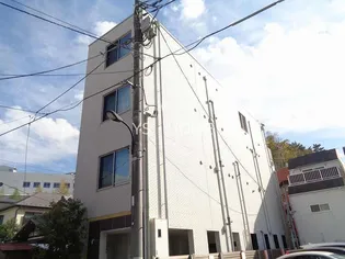 東京都新宿区西落合1【マンション】の外観