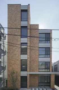 東京都世田谷区若林5【マンション】の外観