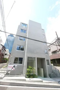 東京都新宿区四谷本塩町【マンション】の外観