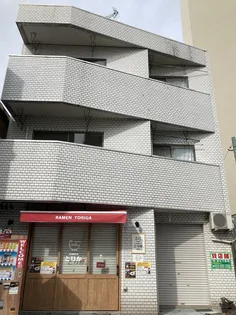 高山ビルの画像