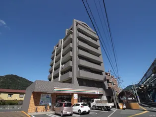 TーHOUSEの画像
