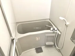 サン・ヒーローマンション亀川II【3階】の風呂