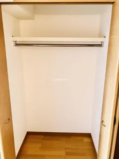 サン・ヒーローマンション亀川II【3階】の内装