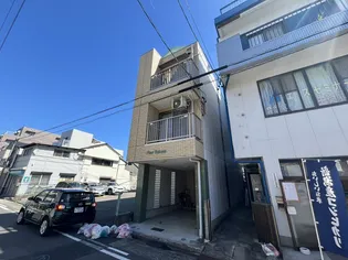 Fleur Nakane【2階】の外観