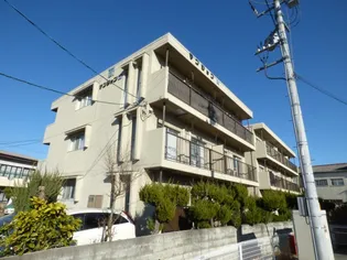 マンション東【2階】の外観