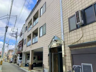 東京都杉並区下高井戸4【マンション】の外観