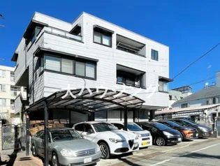 セイシェル【2階】の外観