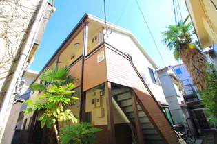 シ-ズハイム【1階】の外観