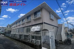 エステートピア蘭【1階】の外観