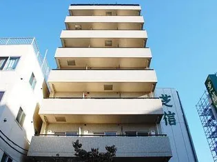 スカイコート高輪壱番館【7階】の外観