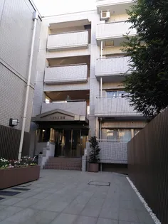 ハピネス三宿【1階】の外観
