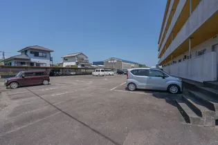 サンハイツ【1階】の地図