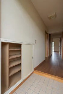 サンハイツ【1階】の玄関