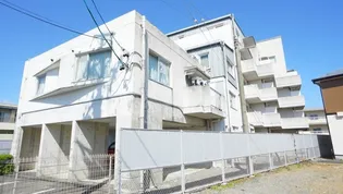 エヴァグリーン【5階】の外観