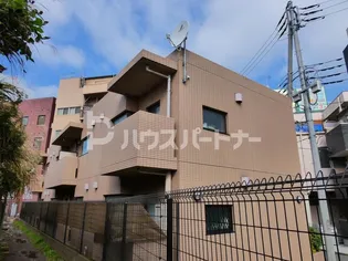 az haus【2階】の外観