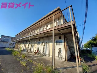 グリーンパーク A棟【1階】の外観