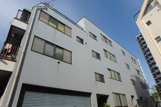 東京都荒川区西日暮里4【アパート】の外観