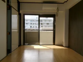 岩本マンション【4階】の居間