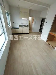 大阪府寝屋川市三井が丘5【マンション】の外観