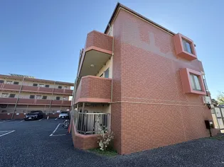 東京都八王子市大塚【マンション】の外観