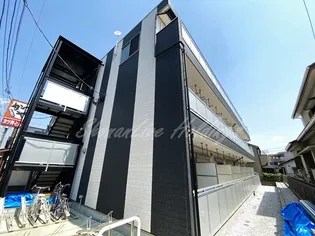 リブリ・テラ【2階】の外観