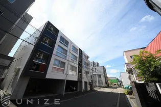 北海道札幌市豊平区平岸四条7【マンション】の外観