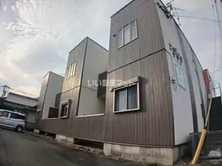 リフレ【1階】の外観