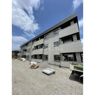 RUSCELLO SENAの画像