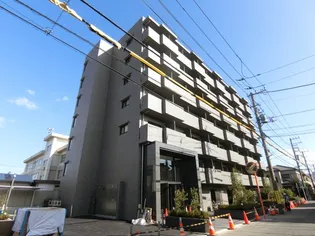 ルーブル武蔵小杉六番館【6階】の外観