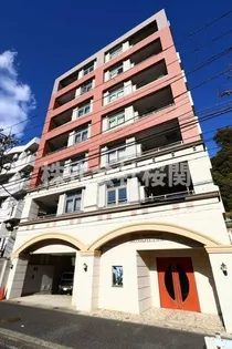 リブゼ横浜紅葉坂【3階】の外観