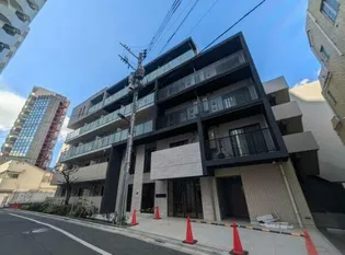 東京都新宿区富久町【マンション】の外観