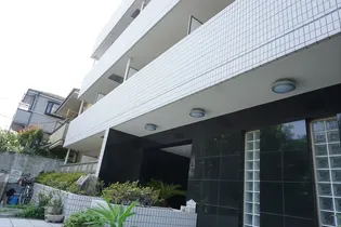 東京都渋谷区本町6【マンション】の外観