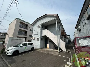 ブロンズバレーB【1階】の外観