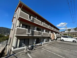 サンライフ古川【3階】の外観