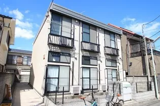 メインシティガーデン 華【1階】の外観