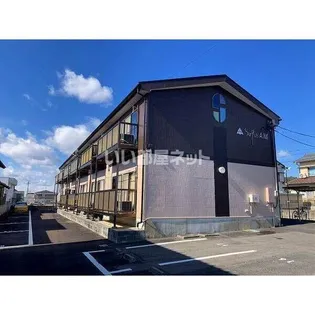 Surplus AIM【2階】の外観