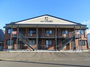 エステート in LEO【1階】の外観