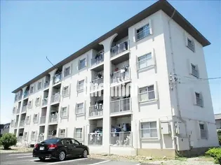 クイーンズガーデン【2階】の外観