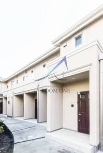 ラ・ヴィータ・ロッソ【2階】の外観