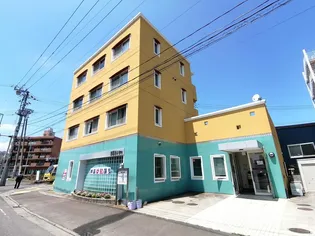 シルバーマンション鹿野【4階】の外観